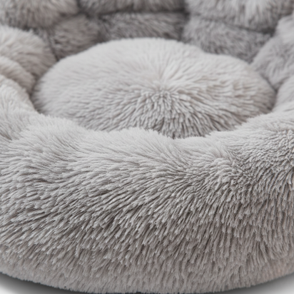 Tlapinko-pelisek-pro-psy-a-kocky-close-up-na-material