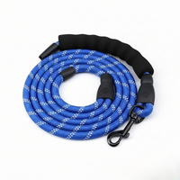 Reflexní vodítko pro psy s pohodlnou polstrovanou rukojetí